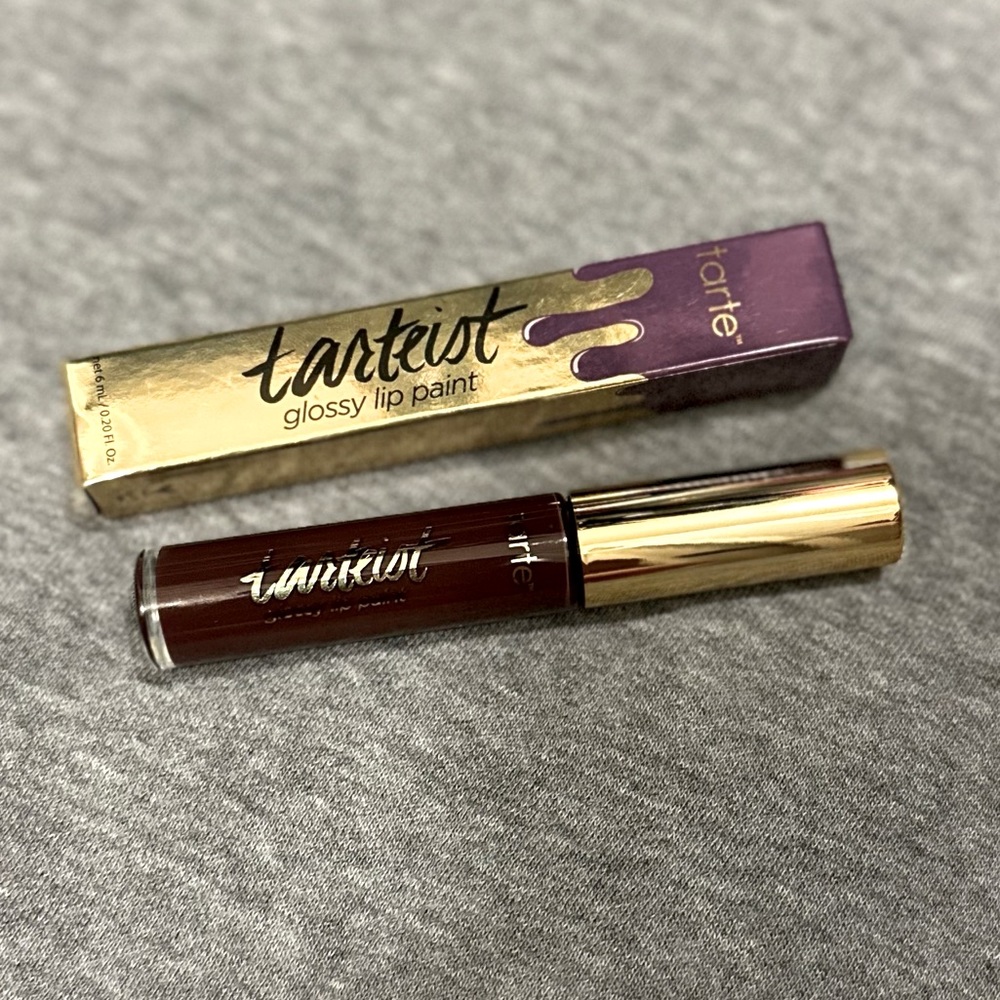 NIB Tarte Glossy Lip Paint In Shade Poison